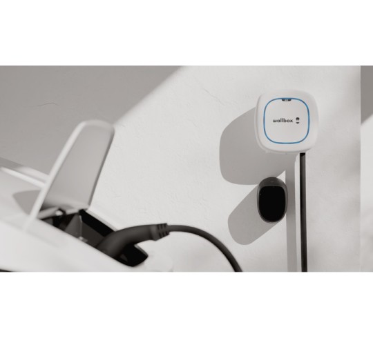 Зарядна станція Wallbox 22 кВт Pulsar Max